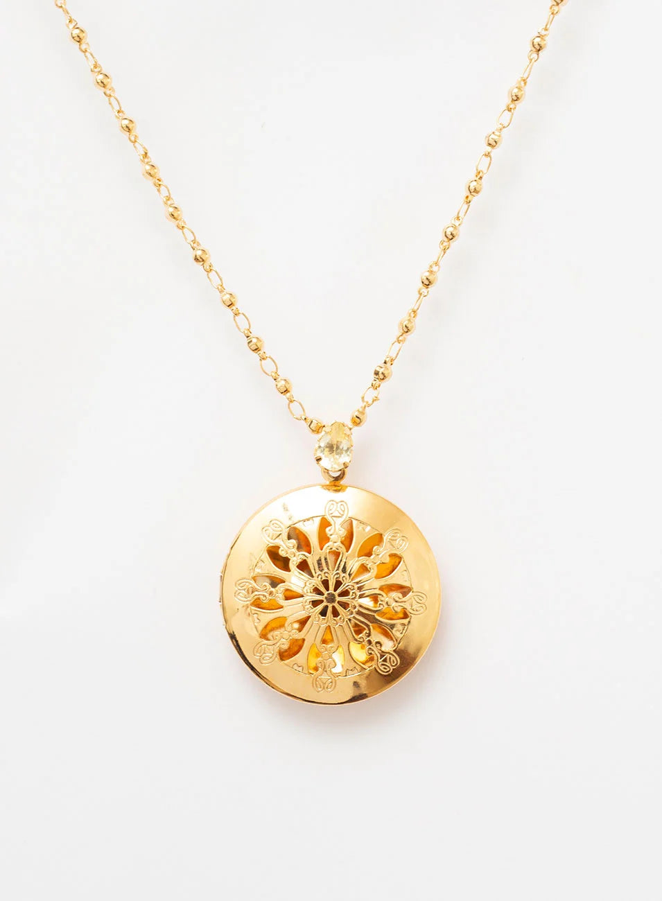 TRADITIONAL ROUND Locket Necklace G - GOLD PLATED