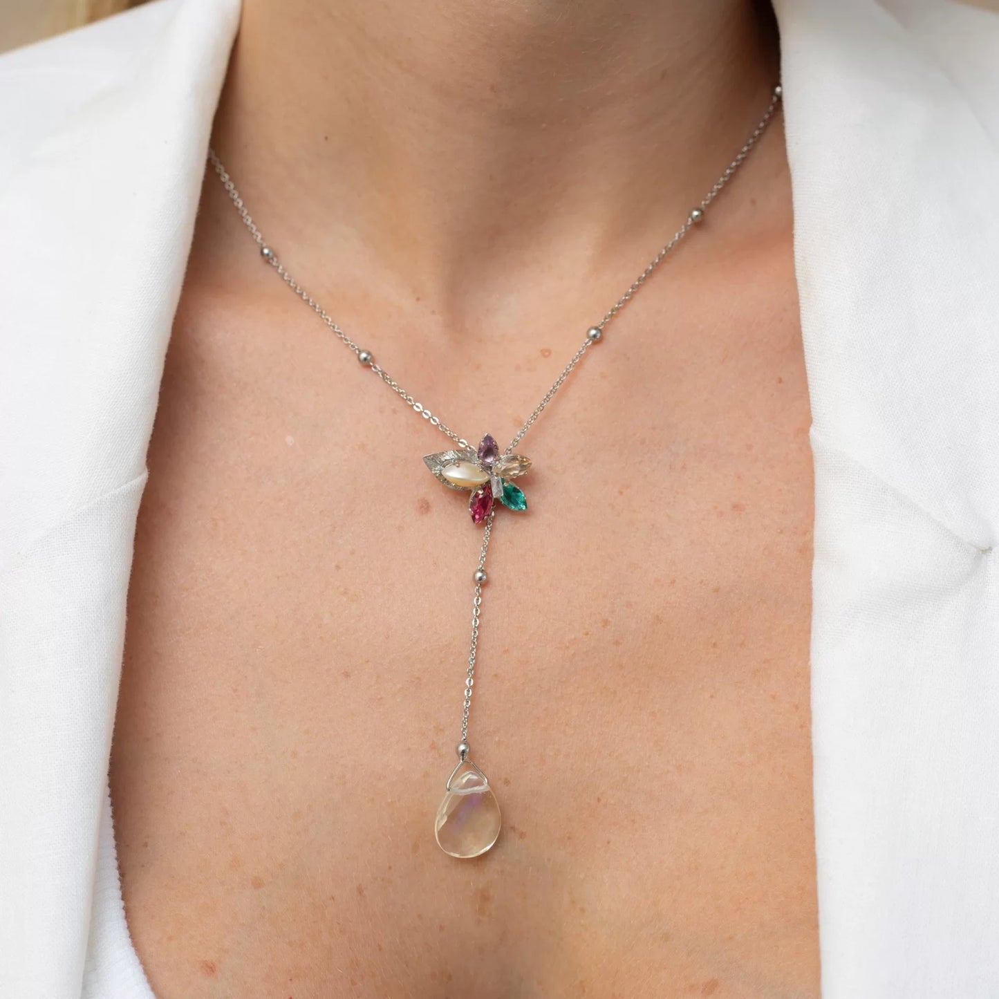 Flower Necklace White Rhodium