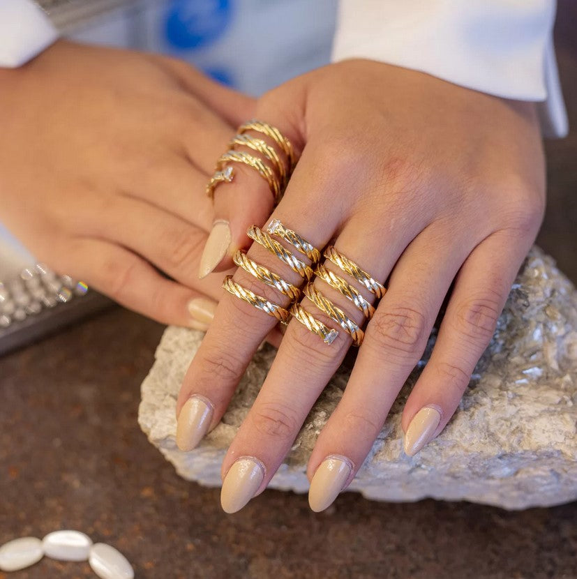 BRAIDED RING GOLD PLATED ZIRCONIA