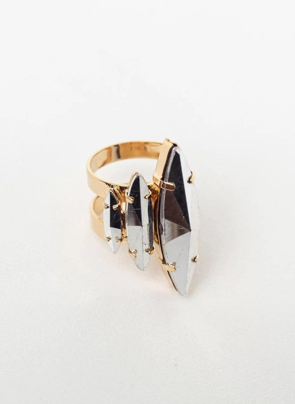 GRAY NAVETES RING GOLD PLATED