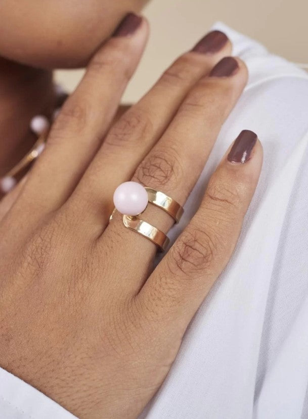 SAINT RING PINK PEARL HOLLOW RING GOLD PLATED