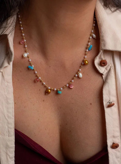 OASIS NECKLACE β MIX OF NATURAL STONES WITH GOLD PLATING
