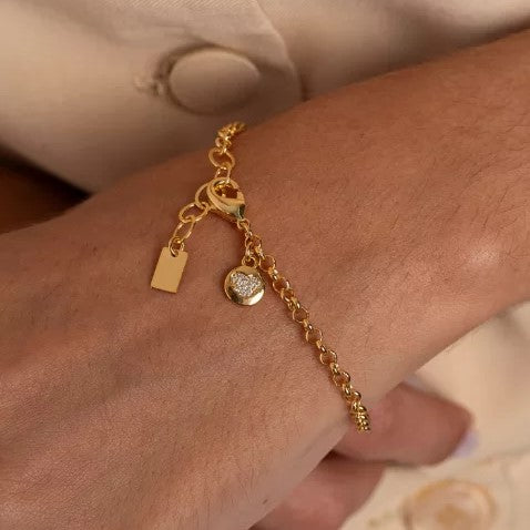 GOLD-PLATED STUDDED HEART BRACELET