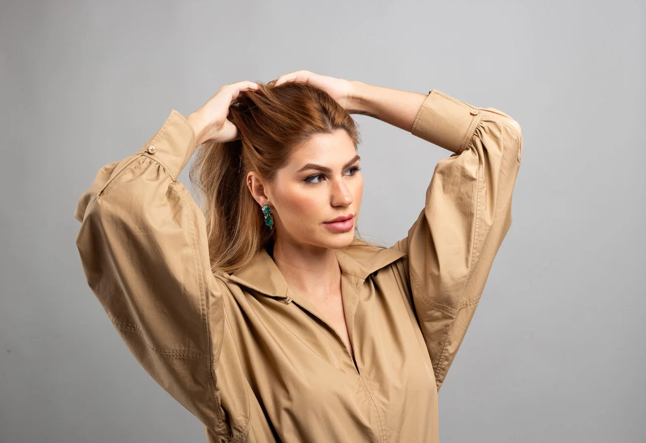 Íris Gold Plated Earrings with Emerald Green Crystal