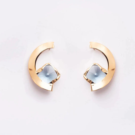 Amalfi Earrings – Geometric Design with Blue Crystal, Organic Setting, Gold Plated