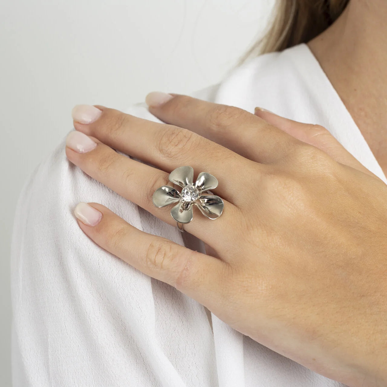 FLORAL BASE RING WITH CRYSTAL - WHITE RHODIUM PLATED