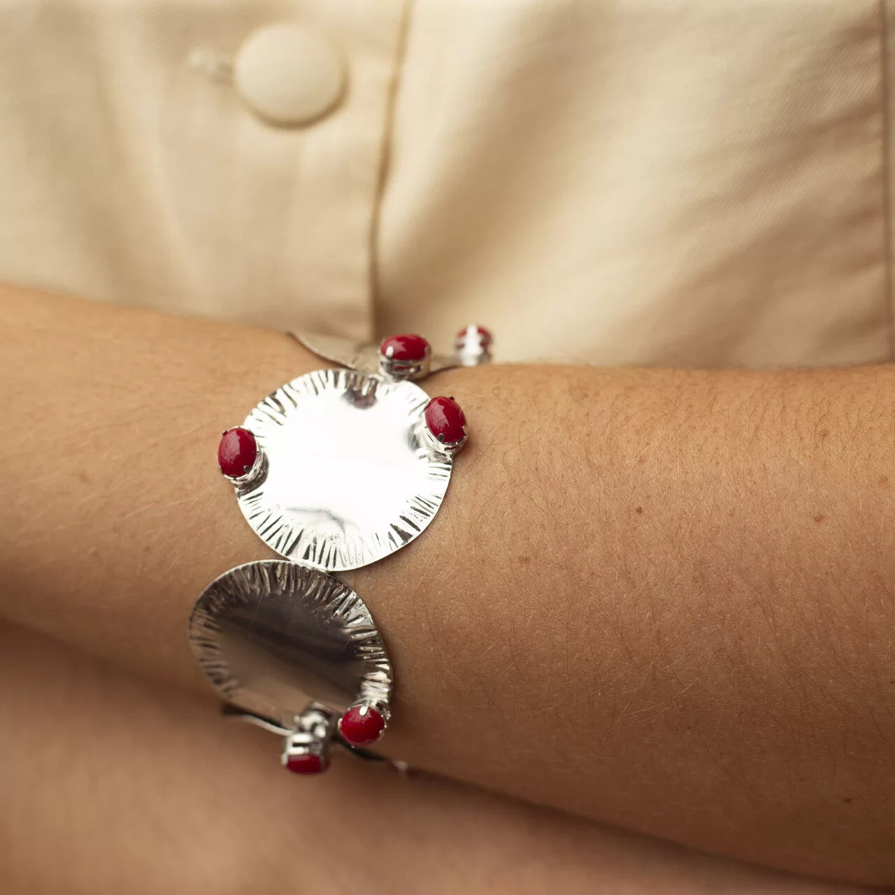 Cherry Bracelet with Bordeaux Resin Disc, White Rhodium Plating