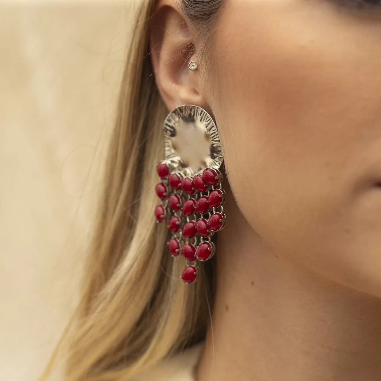 Cherry Fringe Earrings with Bordeaux Resin Disc and White Rhodium Plating