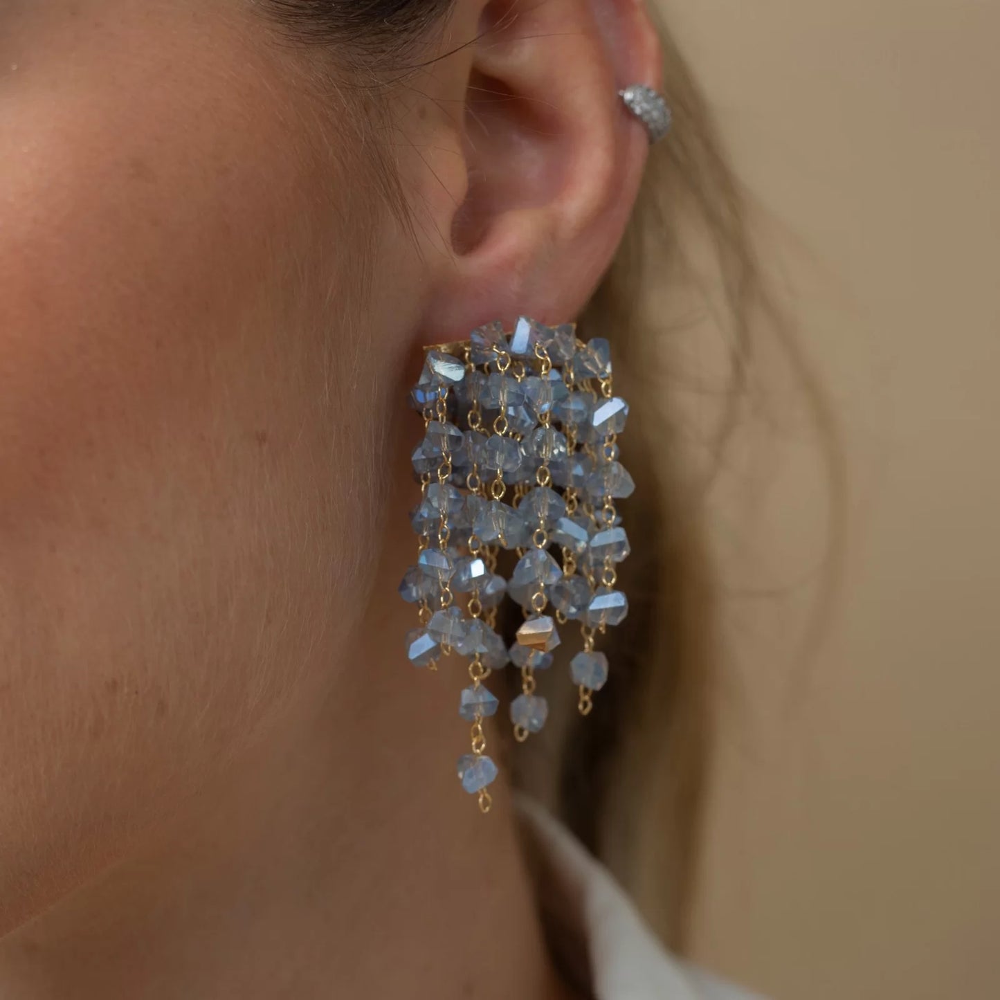 CASCADE EARRINGS FACETED BLUE CRYSTALS GOLD PLATING