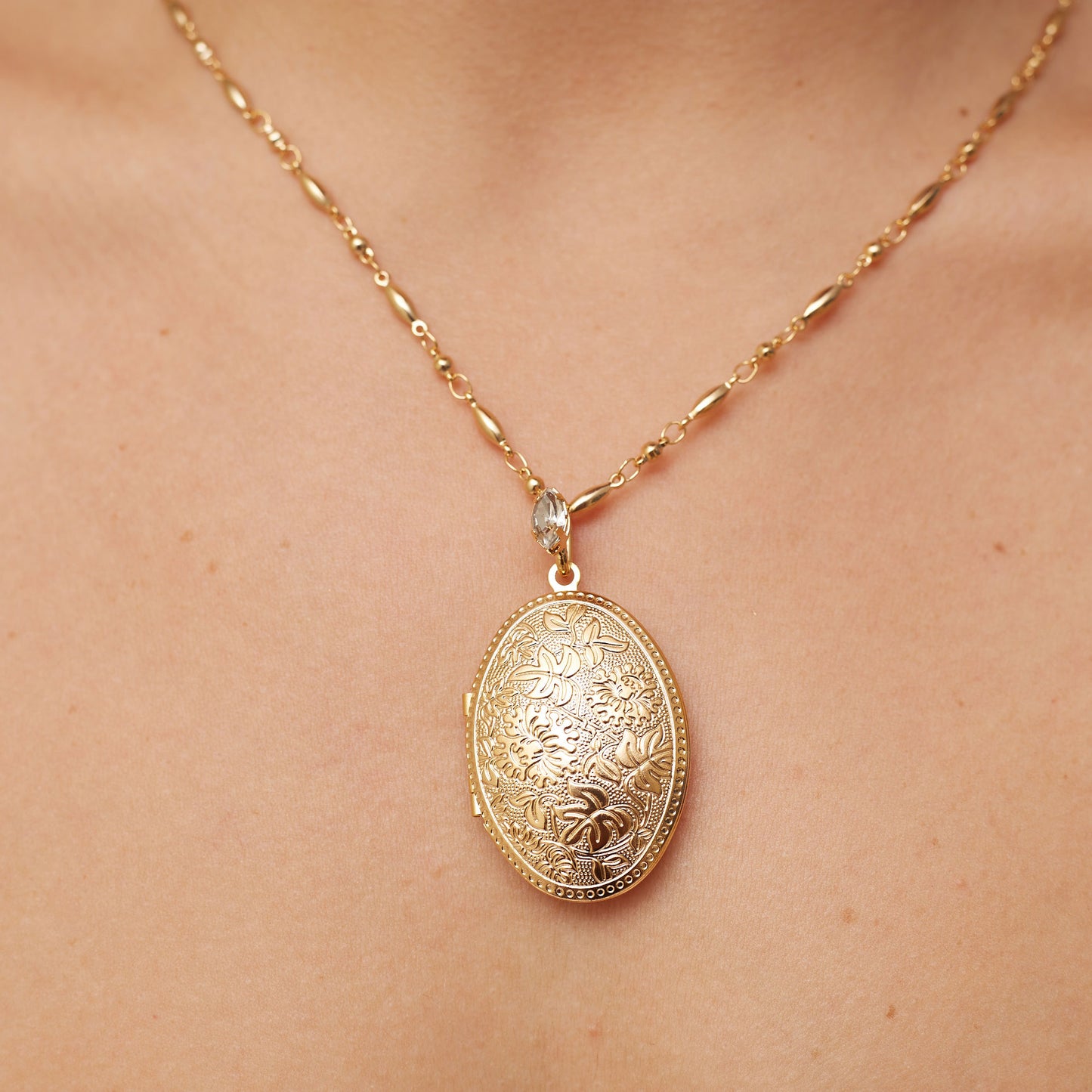 Floral Oval Locket Necklace Gold Plated